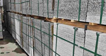 酒泉芙蓉白地铺石，石材地铺石