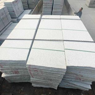 酒泉芝麻白毛板，石材毛板