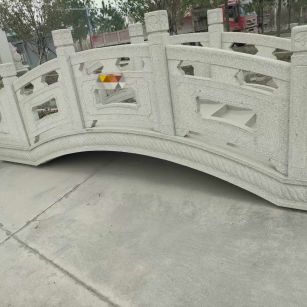 酒泉芝麻白拱桥，石桥