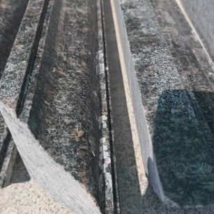 酒泉英国棕别墅线条