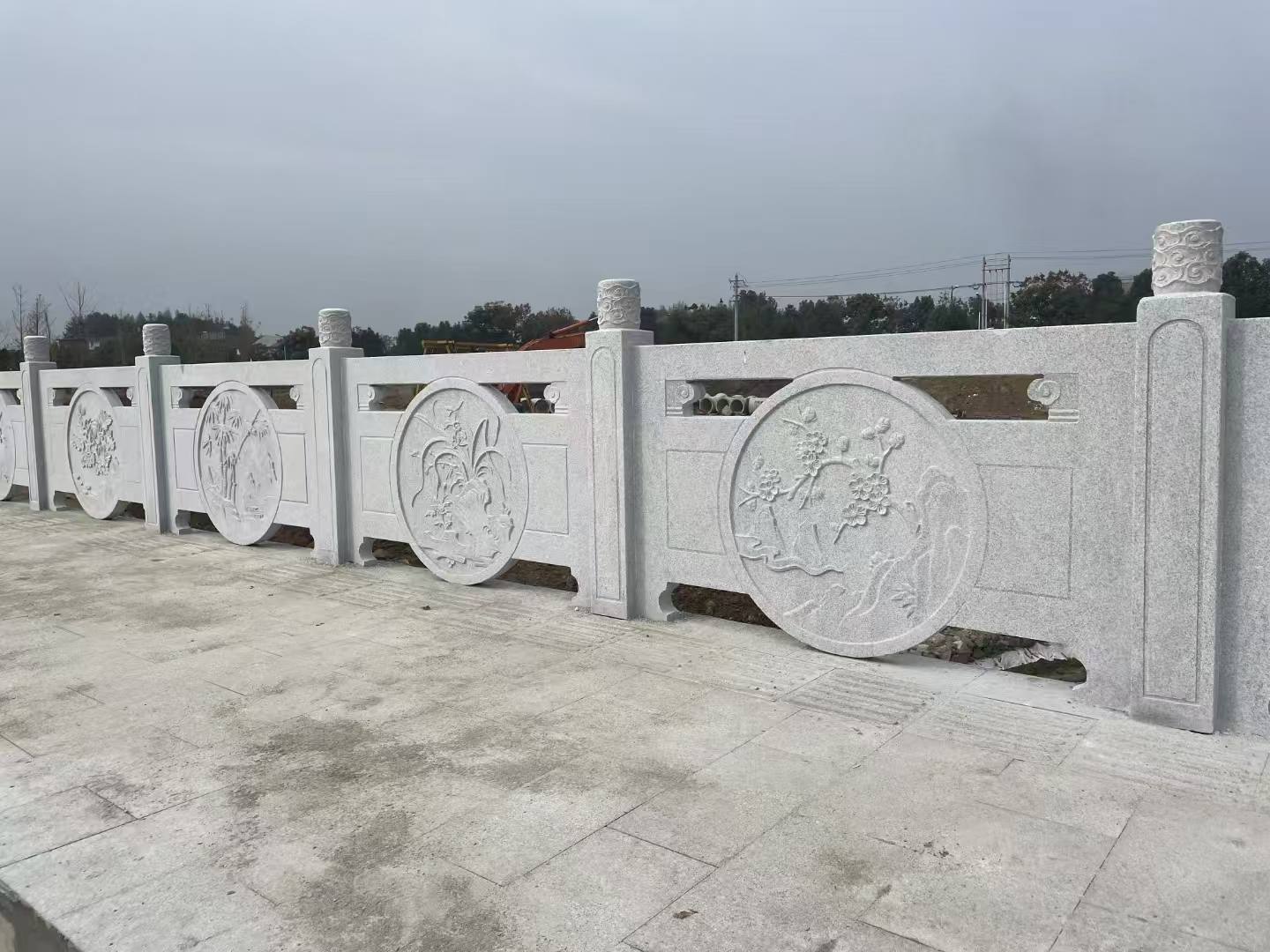 酒泉芝麻白河道栏杆 石材栏杆